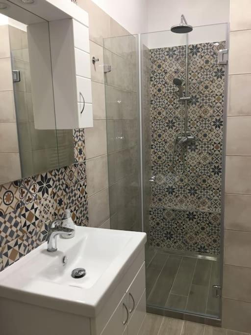 Andrea Apartman Miskolc Belvarosaban Exterior foto